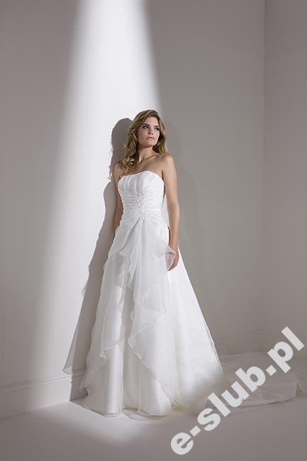 Pure Bridal Model 9503